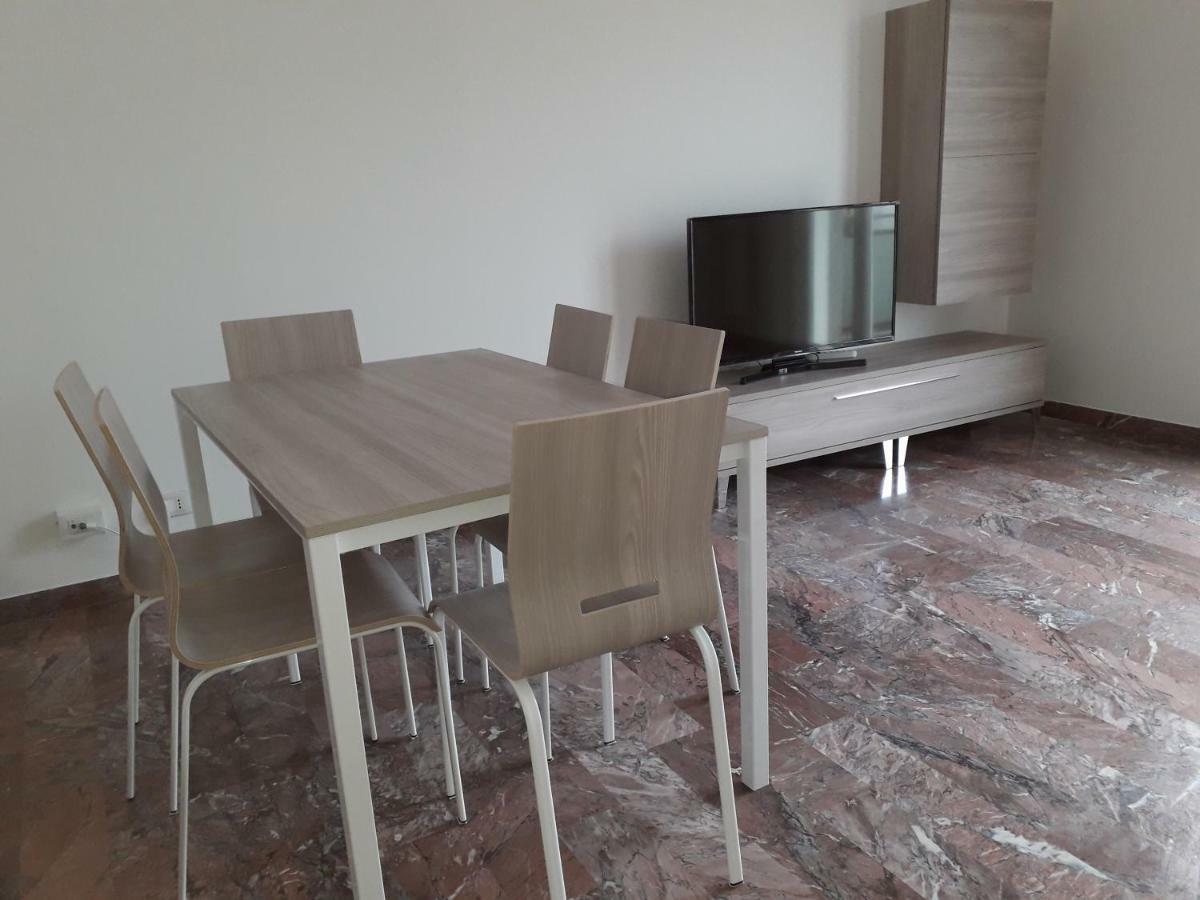 Appartamento Al Corso - Only Family Mestre Bagian luar foto